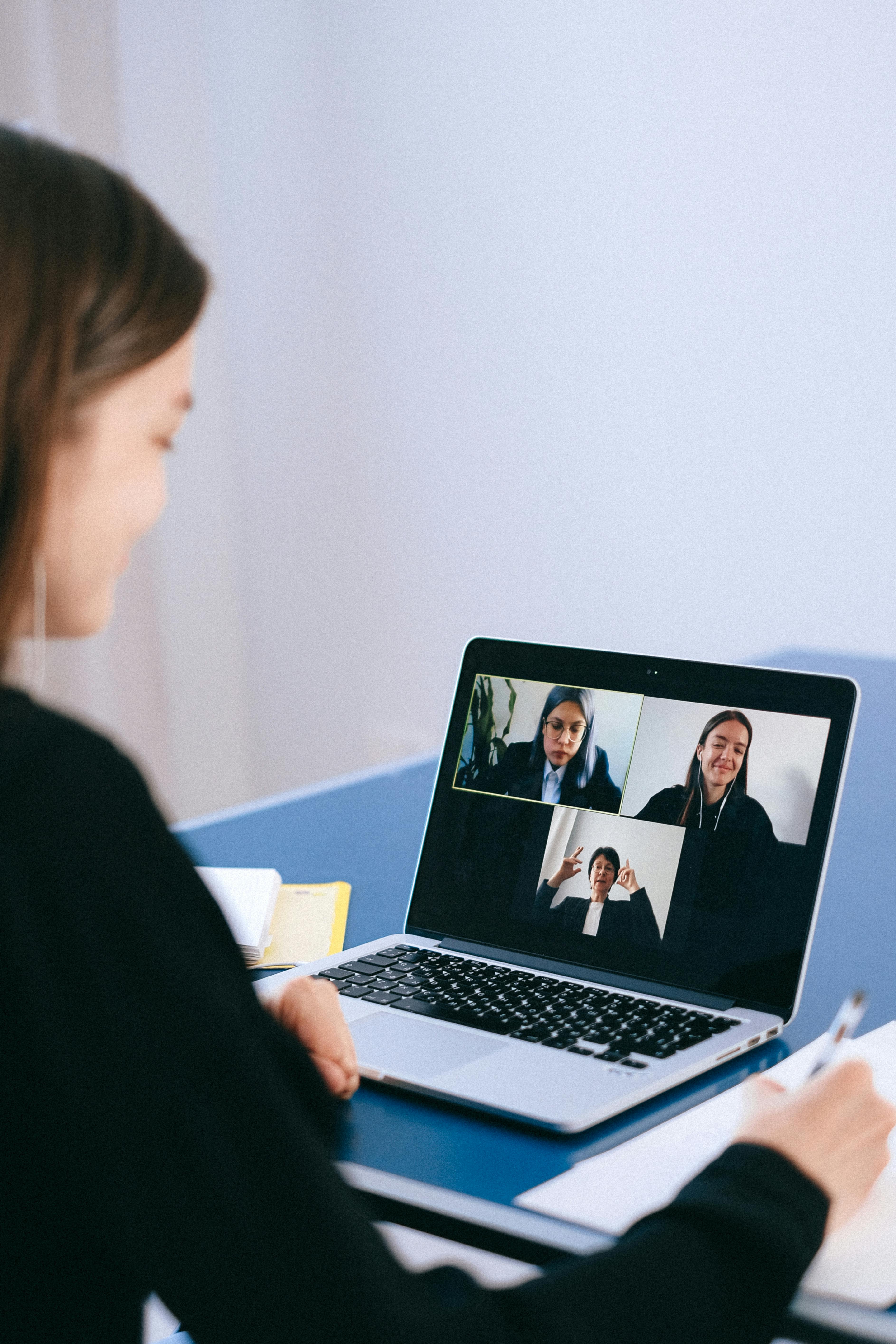 VenatAI consultant on a strategy call discussing AI automation opportunities with a business client